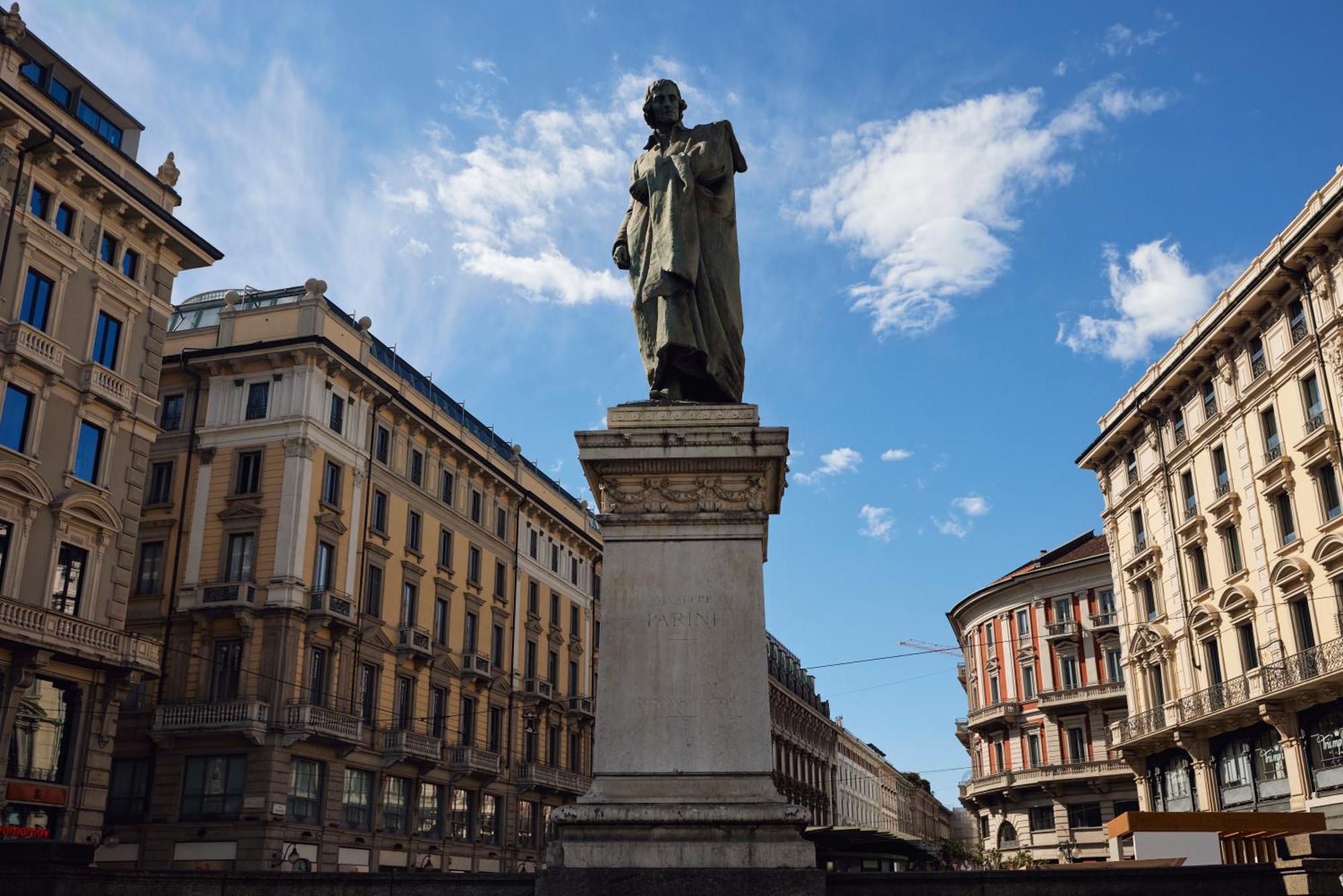 Suite Meravigli - Incredibile Posizione Duomo E Castello Milão Exterior foto